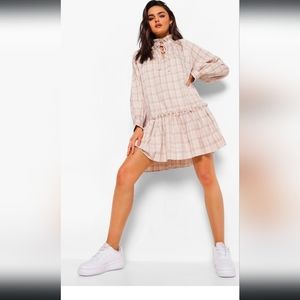 Boohoo US 8 Check Print Ruffle Neck Smock Dress